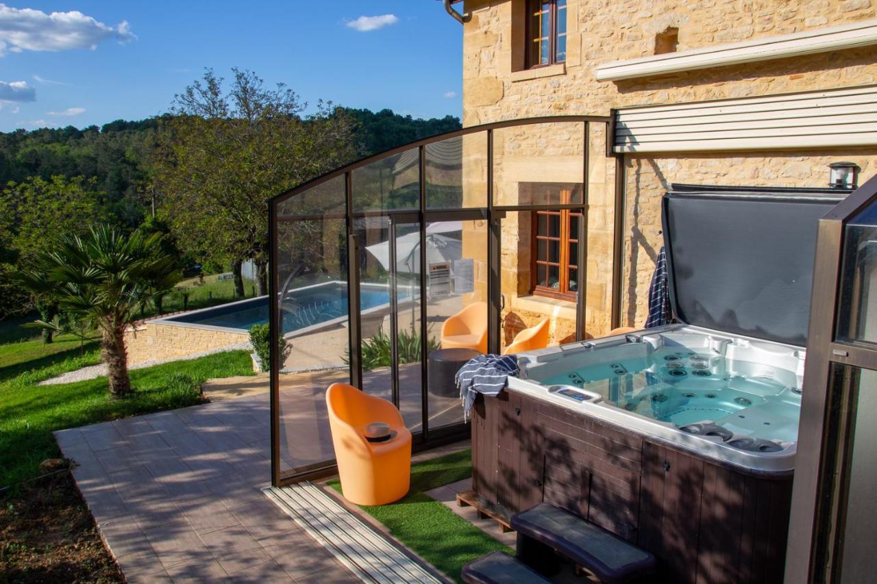 Aux Bories De Marquay, Chambres D'Hotes B&B Avec Piscine Et Spa Pres De Sarlat Exterior photo