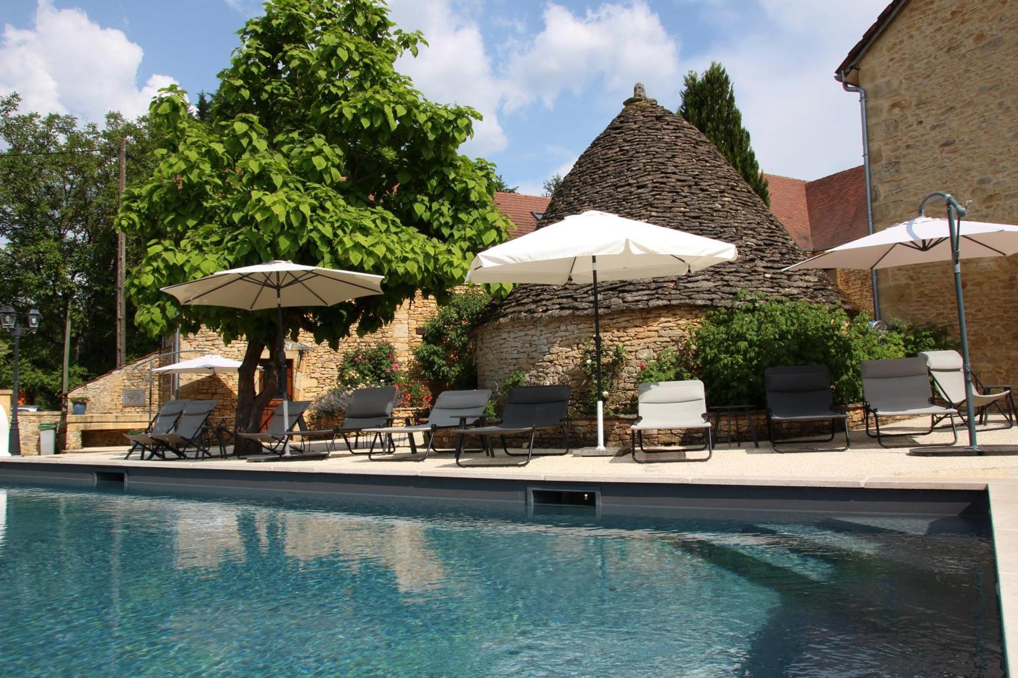 Aux Bories De Marquay, Chambres D'Hotes B&B Avec Piscine Et Spa Pres De Sarlat Exterior photo